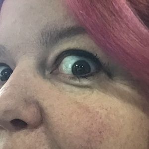 Meet your Posher, Jenn